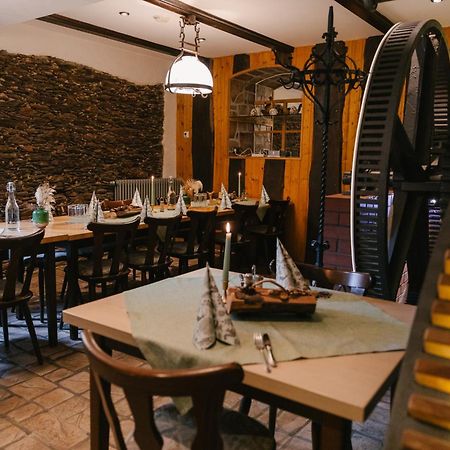 Zur Margarethenmuehle - Landgasthof Und Waldhotel Rosswein エクステリア 写真